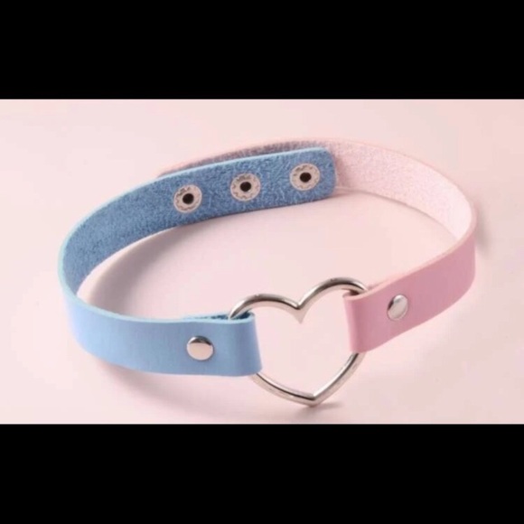 ❤️ Awesome PU leather heart choker absolve in various colors 🖤 - Picture 11 of 11